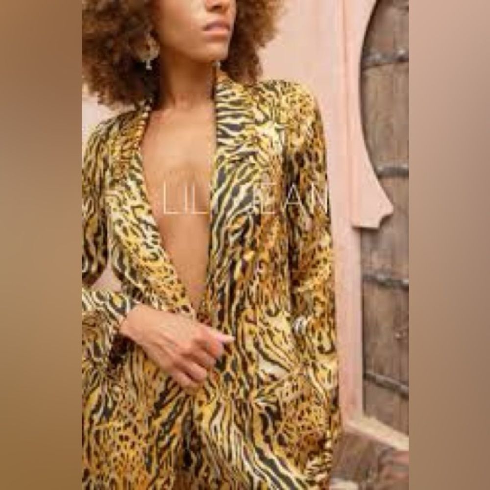 Vintage Carol Horn silk leopard print blazer C25‎